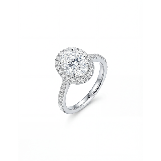 18K White Gold Oval Halo Diamond Ring
